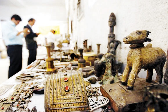 قاچاق عتیقه | قاچاق آثار تاریخی | خرید و فروش گنج
