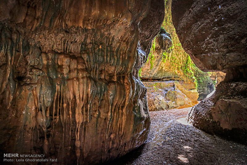غار زینگان شهر صالح آباد، شهرستان مهران | جاذبه های گردشگری ایلام