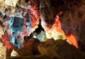 غار نخجیر از طریق مزایده به شرکت توسعه عمران دلیجان واگذار شد