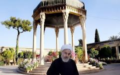 دیدار رییس جمهور از حافظیه و سعدیه در شیراز