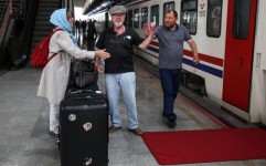 راه آهن به دنبال جذب گردشگران خارجی