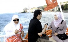 ترکیه دست به دامان گردشگران عرب