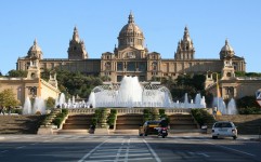 اُفت ۱۵ درصدی گردشگری در کاتالونیا