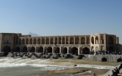 لزوم شکستن رکود ۲ ساله گردشگری اصفهان