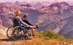 راهنمای گردشگری ویژه معلولین