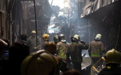 آتش در بازار قزوین لانه کرده