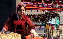 هشتمین جشنواره بین المللی صنایع دستی و هنرهای سنتی فجر