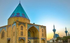 مقبرهٔ باباقاسم اصفهانی با معماری ایلخانی