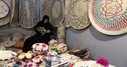 حمایت از هنرمندان استان های کم برخوردار در نمایشگاه صنایع دستی