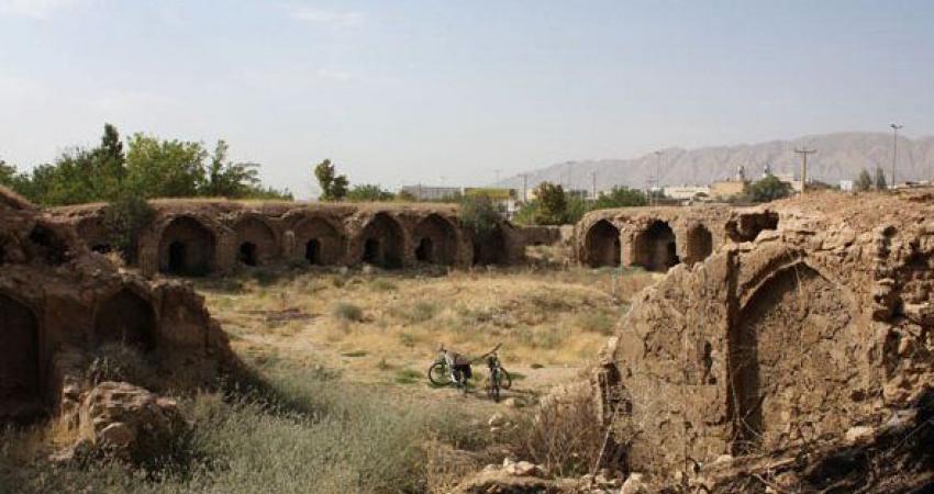 کاروانسرای دو کوهک شیراز در معرض تهدیدی جدی است