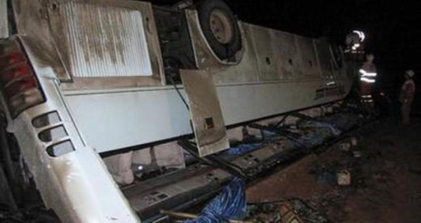 واژگونی اتوبوس زائران عراقی در جاده ملایر 11 کشته بر جای گذاشت