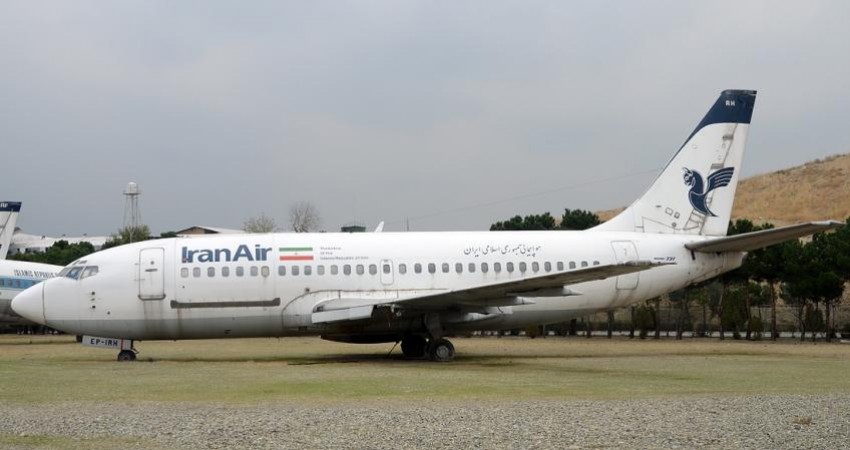 خروج هواپیمای فرسوده فوکر 100 از فرودگاه مهرآباد