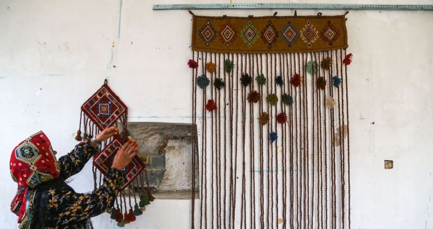 تلاش برای ثبت جهانی پنج اثر صنایع دستی ایرانی