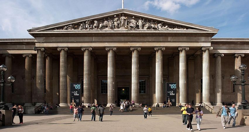 رسوایی موزه بریتانیا
