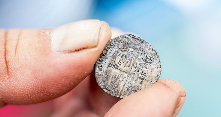 کشف سکه 700 ساله در بلغارستان
