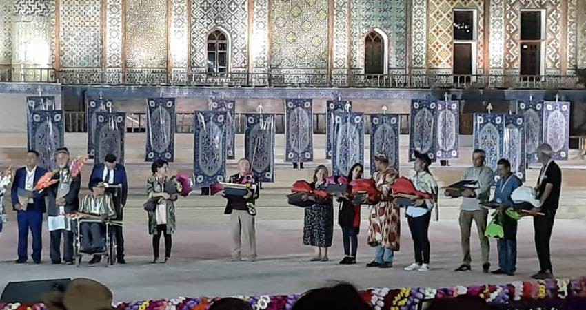 جایزه 2 هزار دلاری ازبکستان به هنرمند خراط ایرانی رسید
