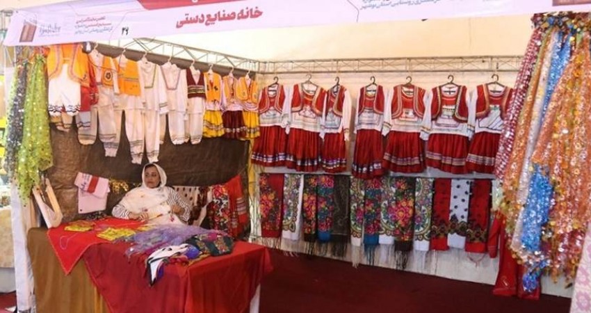 نمایش صنایع دستی خراسان شمالی در نمایشگاه سراسری بوشهر